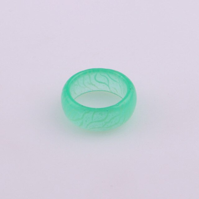 Fashion Luminous Crack Rings Unisex Trendy Temperament Joker Cool Pattern Luminous Resin Rings Personalized Geometry Accessories